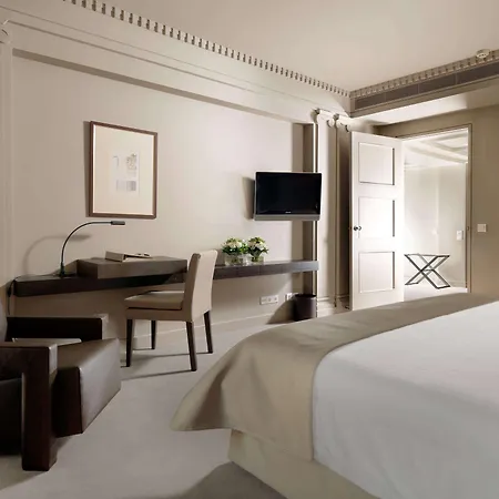 Njv Plaza Hotel