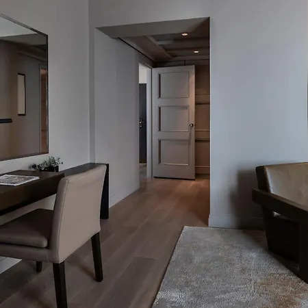 Hotel Njv Plaza 5*