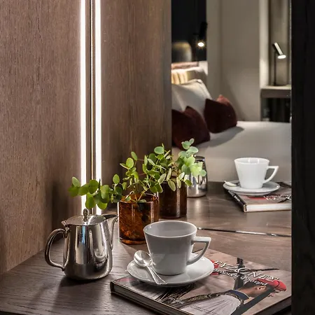 Hotell Njv Plaza